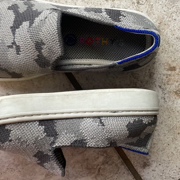 Rothy’s The Kids Sneaker Grey Camo - Picture 14 of 15